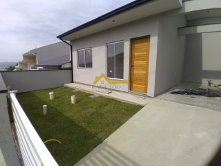 Casa 03 Dormitórios com 1 suíte -