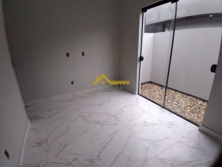 Casa 02 Dormitórios 01Suite Á Venda Em Forquilhas SC