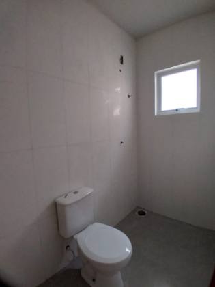 Casa 02 Dormitórios o1 suite  Á Venda Em Forquilhas