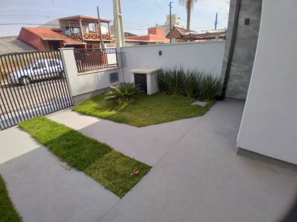 Casa 02 Dormitórios o1 suite  Á Venda Em Forquilhas