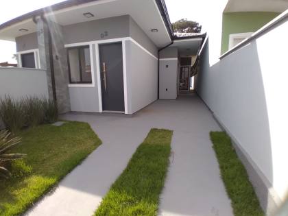 Casa 02 Dormitórios o1 suite  Á Venda Em Forquilhas
