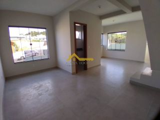 Sobrado 03 Dormitórios 01 suite - À Venda no loteamento Alto de Potecas