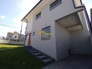 Sobrado 03 Dormitórios 01 suite - À Venda no loteamento Alto de Potecas