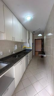 Apartamento 3 dorm. com suíte, vaga livre e piscina.