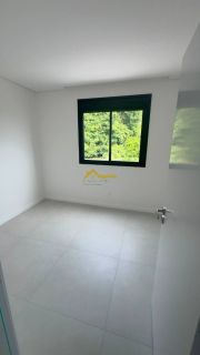 APARTAMENTO À VENDA NO MIRANTE DOS CORAIS COQUEIROS FLORIANÓPOLIS