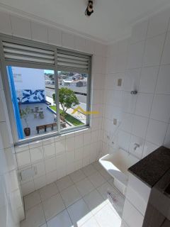 Apto 2 dormitórios em São José - Praia Comprida