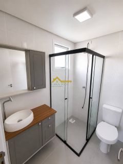 Apartamento a Venda com 2 quartos sendo 1 suíte no bairro Ipiranga em São José