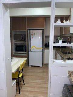 Apto semimobiliado, andar alto em Campinas - São José