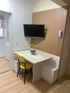 Apto semimobiliado, andar alto em Campinas - São José