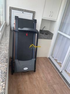 Apto semimobiliado, andar alto em Campinas - São José