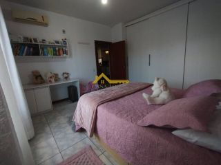 Casa Para Vender com 6 quartos, 1 suíte - bairro Ponte de Imaruim em Palhoça
