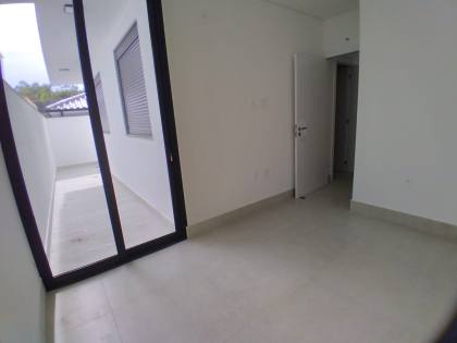 Casa,03 dormitórios 01 suite á venda em  Forquilhas, São José, SC