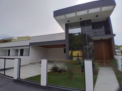 Casa,03 dormitórios 01 suite á venda em  Forquilhas, São José, SC