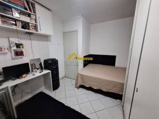 Casa a venda em condomínio fechado - São José