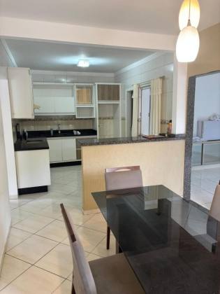 Casa,03 Dormitórios a venda em  Potecas, São José, SC