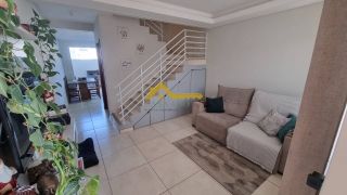 Sobrado 02 Dormitórios 01Lavabo a venda no Loteamento Bosque de São josê sc