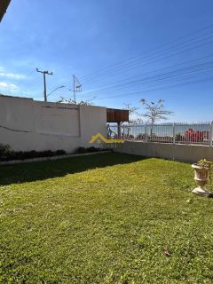 Casa Frente Mar na Praia de Fora | Vista Permanente e Espaço para Barco
