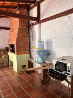 Casa Frente Mar na Praia de Fora | Vista Permanente e Espaço para Barco