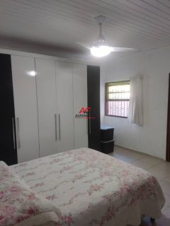 Duas casas em ótimo terreno na Fazenda Santo Antônio