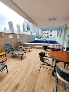 03 Dormitórios (suíte + 2 demi) - Centro de Balneário Camboriú - 3 vagas