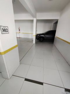 03 Dormitórios (suíte + 2 demi) - Centro de Balneário Camboriú - 3 vagas