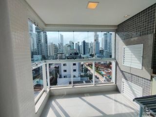 03 Dormitórios (suíte + 2 demi) - Centro de Balneário Camboriú - 3 vagas