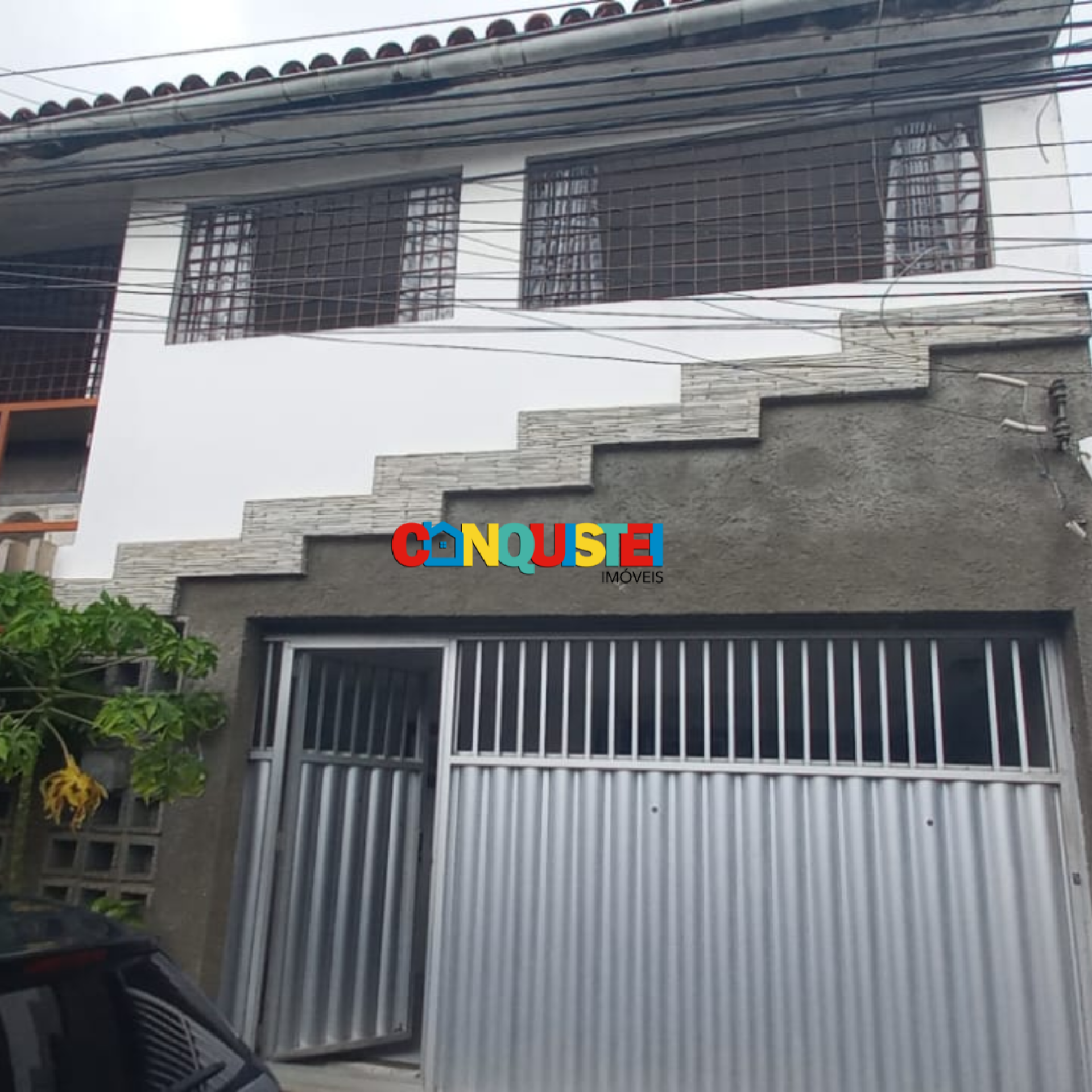 Casa Duplex no Poço da Panela, com 03 quartos.