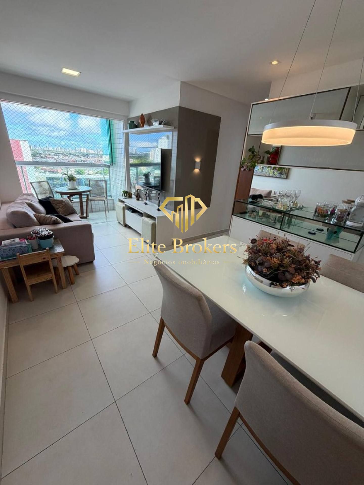Apartamento 3 quartos à venda na Madalena (porteira fechada)