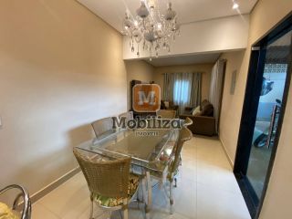 Casa - Bairro Aponiã 275m²