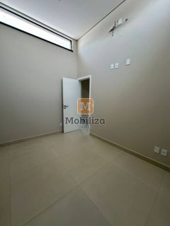 Sobrado no Bairro Flodoaldo Pontes Pinto com 133m²