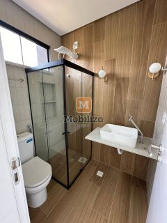 Sobrado no Bairro Flodoaldo Pontes Pinto com 133m²