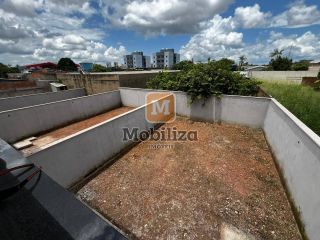 Sobrado no Bairro Flodoaldo Pontes Pinto com 133m²