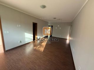 Casa com 4 quartos sendo 3 suítes no Condomínio Alberto Jaquier