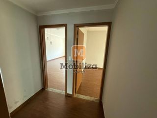 Casa com 4 quartos sendo 3 suítes no Condomínio Alberto Jaquier