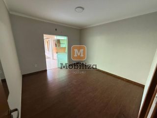 Casa com 4 quartos sendo 3 suítes no Condomínio Alberto Jaquier