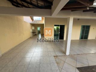 Casa com 4 quartos sendo 3 suítes no Condomínio Alberto Jaquier