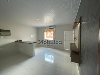 Terreno com edícula no bairro Pedrinhas