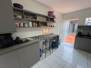Casa - Bairro Aponiã com terreno de 250m²