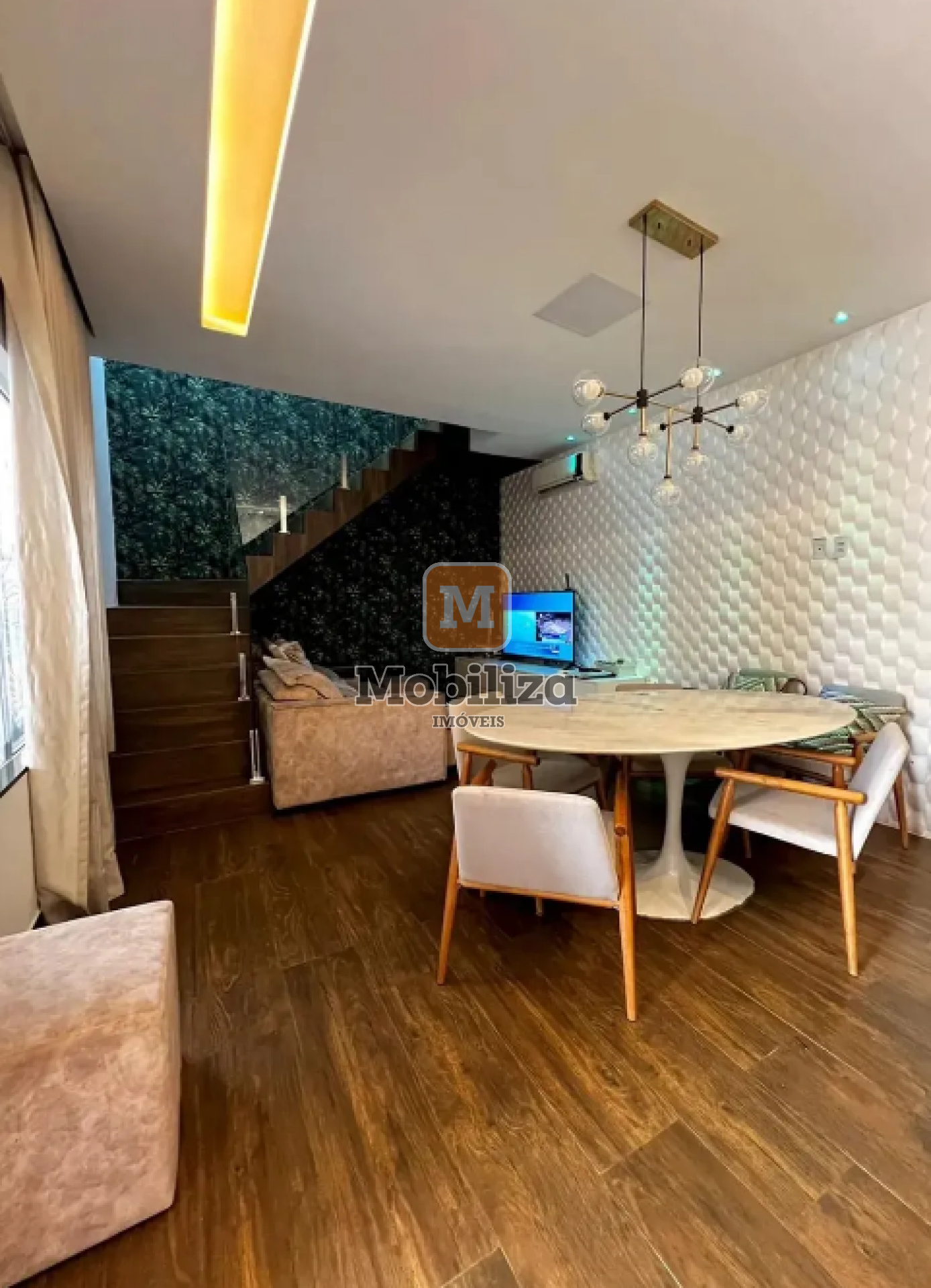 Sobrado porteira fechada - Condomínio Bella Vista