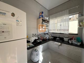 Casa com edícula no Condomínio Nova Canaã