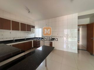 Casa - Condomínio Buritis com 4 Quartos à venda 274m²