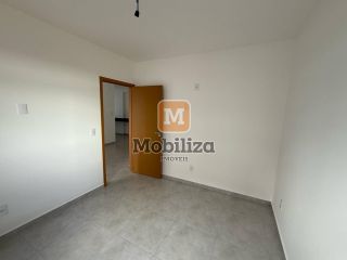 Apartamento com 3 quartos - Condomínio Vilaggio Giardinni - 70m²