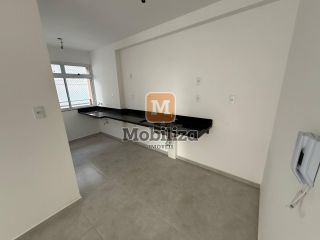 Apartamento com 3 quartos - Condomínio Vilaggio Giardinni - 70m²