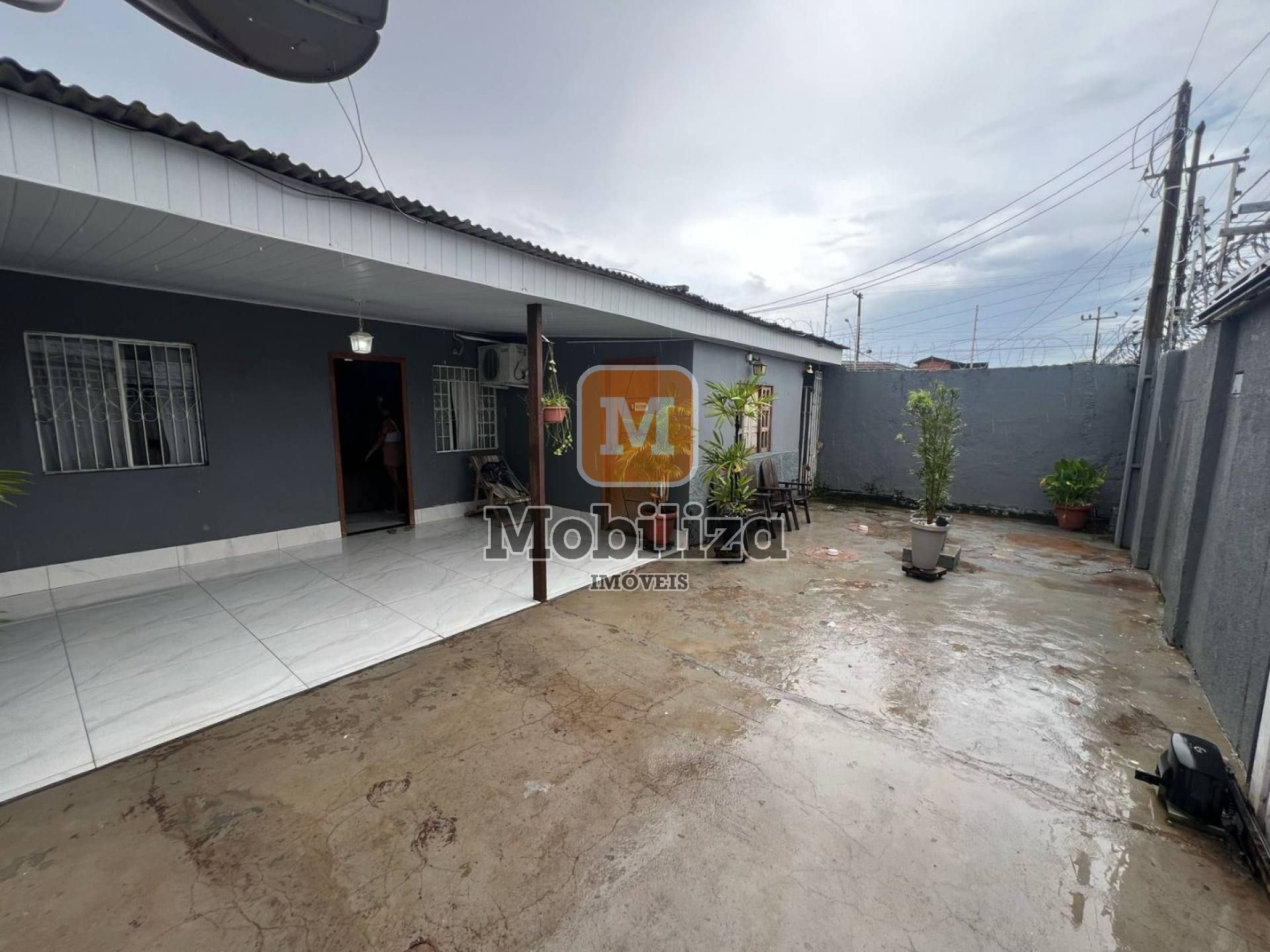 Casa com 4 quartos no Bairro Igarapé