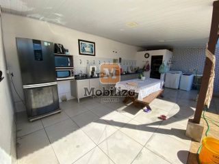 Casa no bairro Aponiã com piscina e terreno de 250m²