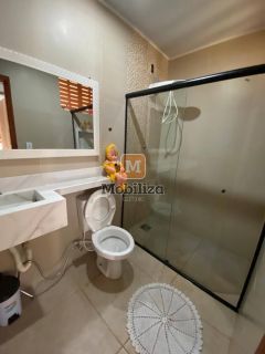 Casa no bairro Aponiã com piscina e terreno de 250m²