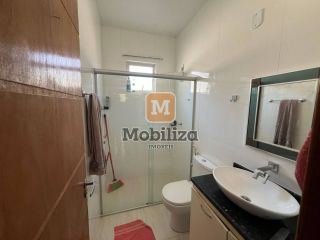 Casa com 4 quartos e edícula - bairro Rio Madeira