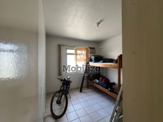 Casa com 4 quartos e edícula - bairro Rio Madeira