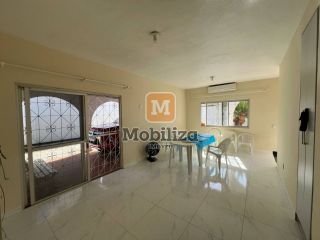 Casa com 4 quartos e edícula - bairro Rio Madeira