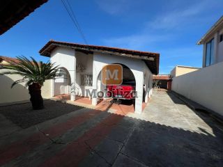 Casa com 4 quartos e edícula - bairro Rio Madeira